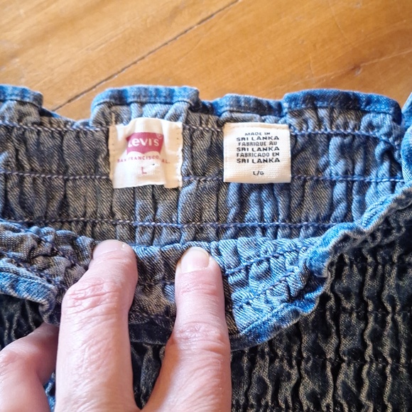 Levi's Retro 70s Smocked Denim Crop Top Blue Size Large Milkmaid - Picture 4 of 13